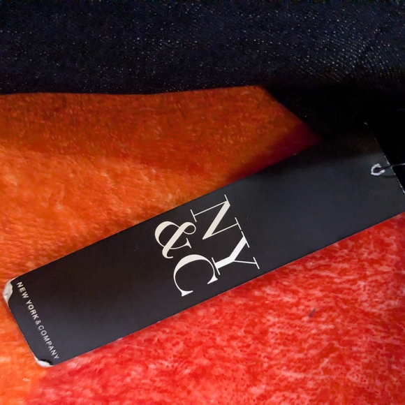 NWT! New York & Co. Dark Blue Denim Floral Embroidered Dress Midi Shirtdress MED - Picture 4 of 15